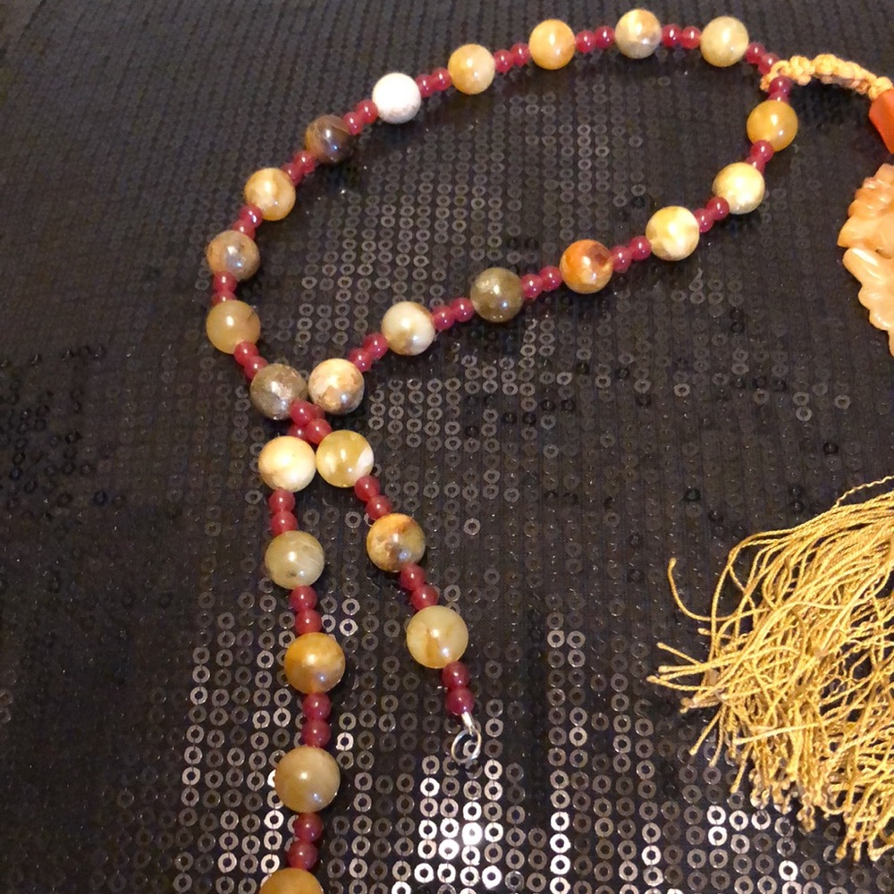 Agate, carnelian and jade - Picture 4 of 5